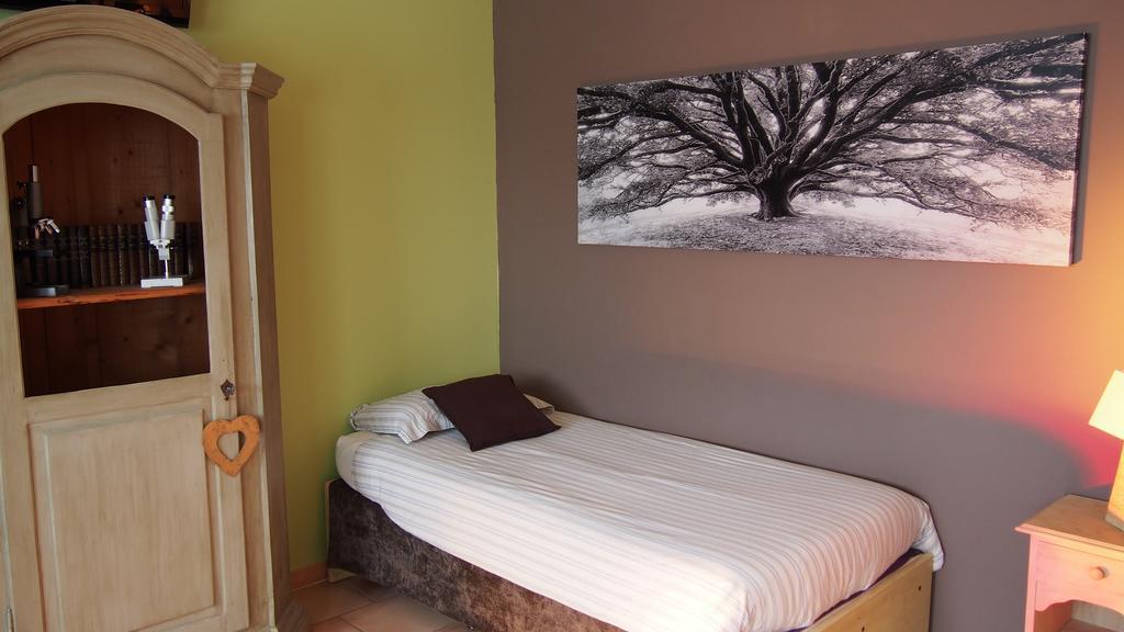 Hotel Le Relais Du Luberon Maubec  Quarto foto